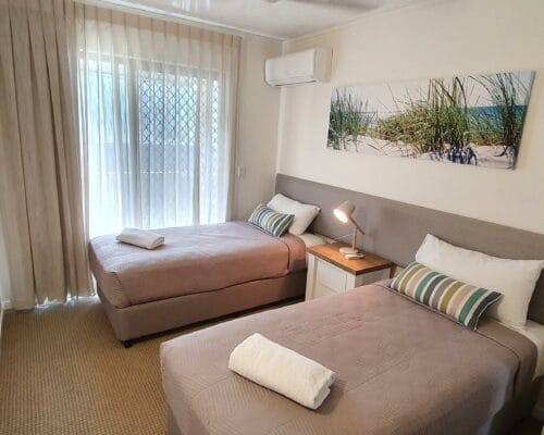 deluxe-2-bedroom-accommodation-unit-3-(5)