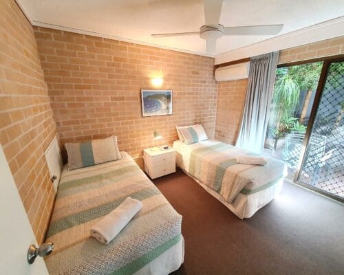 deluxe-2-bedroom-accommodation-unit-4-(9)