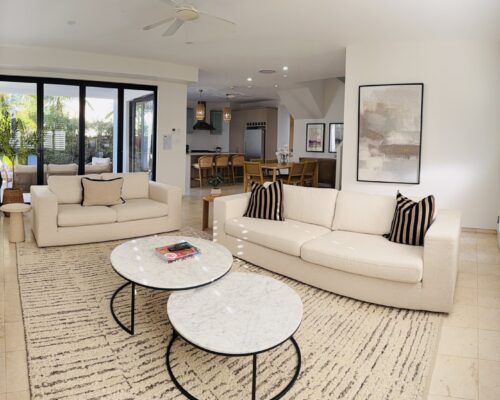 noosa-3-bedroom-luxury-villa (1)